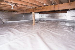 A complete crawl space vapor barrier in Cloquet installed by our contractors